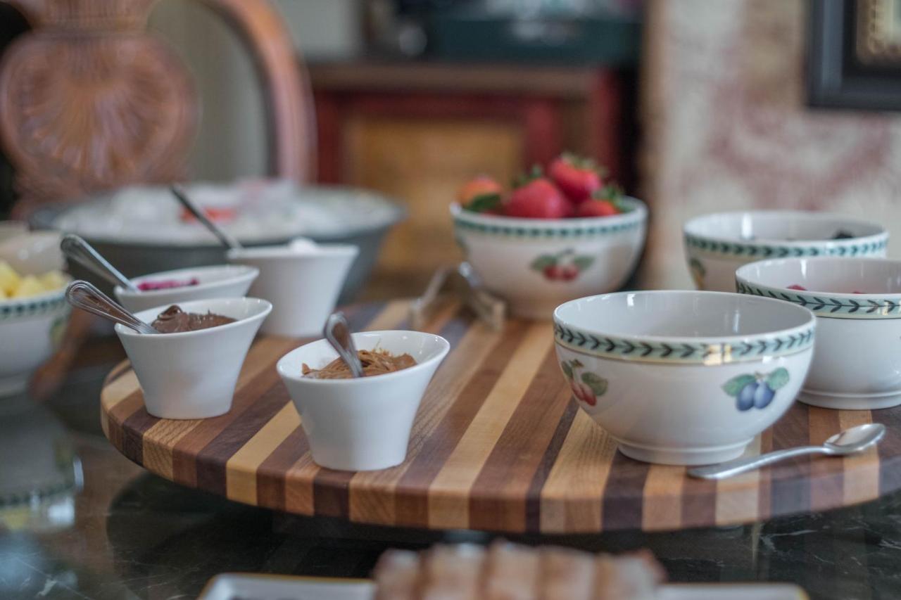 The Victoria Bed & Breakfast Bentonville Eksteriør bilde